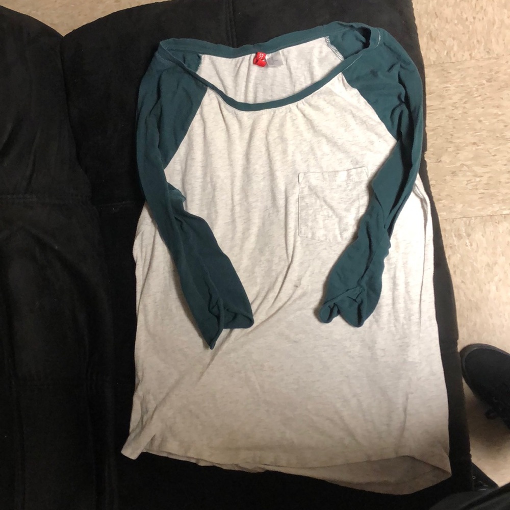 Long sleeve tee